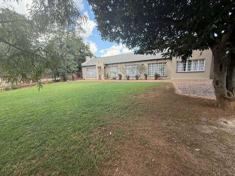 4 Bedroom Property for Sale in Vaalpark Free State